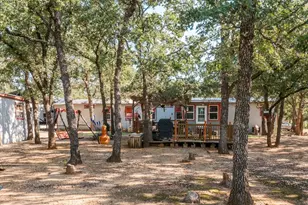 196 S Perch Rd, Bowie, TX 76230 - Photo 32