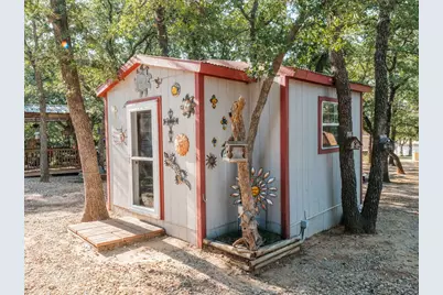 196 S Perch Road, Bowie, TX 76230 - Photo 30