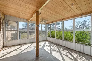 1701 Berkshire St, Waco, TX 76705 - Photo 20