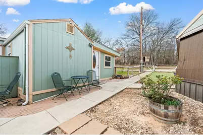 575 County Road 3581, Paradise, TX 76073 - Photo 28