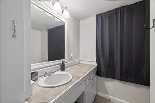 1310 N Estes St, Stephenville, TX 76401 - Photo 26