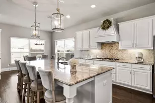 1616 Canals Dr, Little Elm, TX 75068 - Photo 2