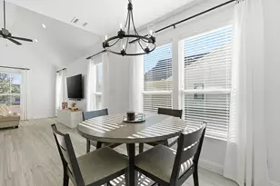 649 Charlotte Ln, Burleson, TX 76028 - Photo 22