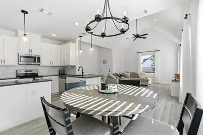 649 Charlotte Lane, Burleson, TX 76028 - Photo 20