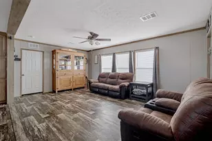 334 Lake Whitney Dr, Whitney, TX 76692 - Photo 14