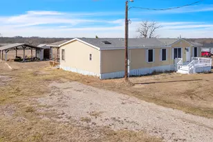 3909 Adriels Ln, Venus, TX 76084 - Photo 4