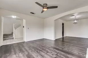 144 Hunter Dr, Cedar Hill, TX 75104 - Photo 4