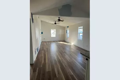 108 N Ash Street, Springtown, TX 76082 - Photo 4