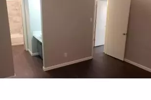 1122 N Center St, Arlington, TX 76011 - Photo 8