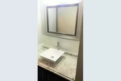 1122 N Center Street, Arlington, TX 76011 - Photo 4