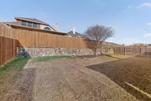832 Monticello Dr, Burleson, TX 76028 - Photo 34