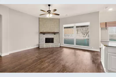 832 Monticello Drive, Burleson, TX 76028 - Photo 10