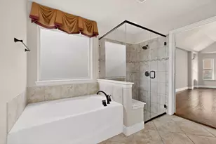 832 Monticello Dr, Burleson, TX 76028 - Photo 18