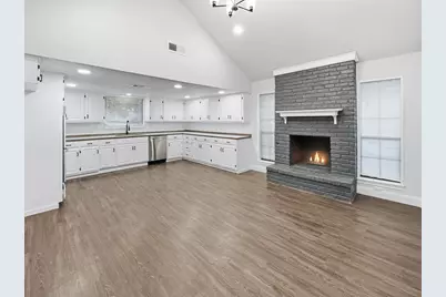 2409 Castle Street, Irving, TX 75038 - Photo 6