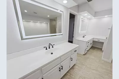 2409 Castle Street, Irving, TX 75038 - Photo 16