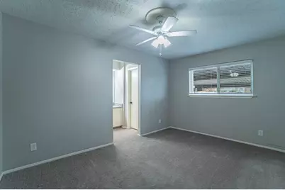 5 E Townhouse Lane, Grand Prairie, TX 75052 - Photo 10