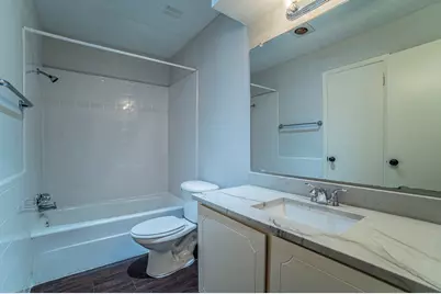 5 E Townhouse Lane, Grand Prairie, TX 75052 - Photo 14