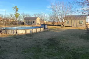 407 Green Acres Dr, Palmer, TX 75152 - Photo 12