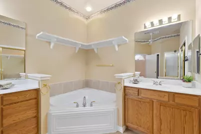 4425 Southpointe Drive, Richardson, TX 75082 - Photo 14