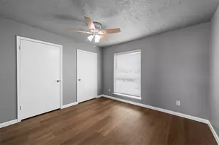 10430 Las Brisas Dr, Dallas, TX 75243 - Photo 14