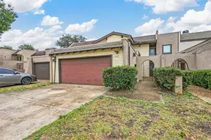 10430 Las Brisas Dr, Dallas, TX 75243 - Photo 22