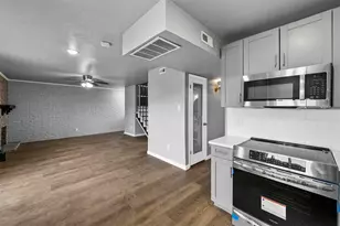 10430 Las Brisas Dr, Dallas, TX 75243 - Photo 6