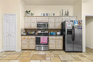 1931 Hearthside Ln, Garland, TX 75044 - Photo 8