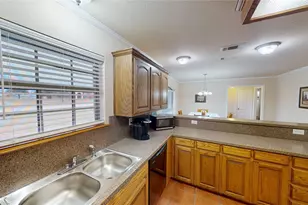 425 Country Manor Ln, Royse City, TX 75189 - Photo 8