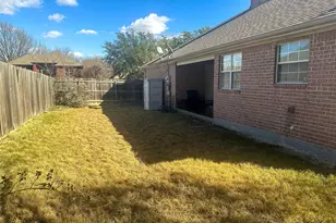 7500 Caddo Ct, Fort Worth, TX 76132 - Photo 32