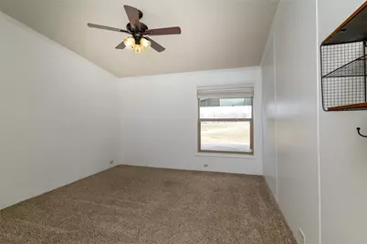 2614 County Road 4010, Decatur, TX 76234 - Photo 18