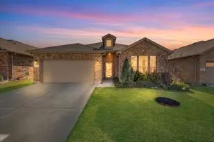 804 Greenford Mnr, Justin, TX 76247 - Photo 1