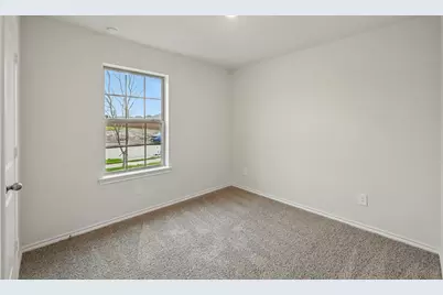 3925 Oakcrest Lane, Princeton, TX 75407 - Photo 6