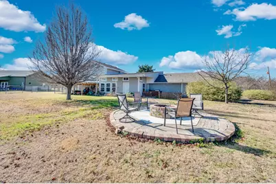 214 Twin Lakes Drive, Waxahachie, TX 75165 - Photo 32