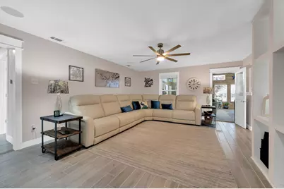 214 Twin Lakes Drive, Waxahachie, TX 75165 - Photo 4