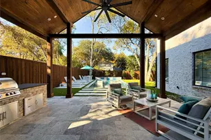 6537 Trammel Dr, Dallas, TX 75214 - Photo 32