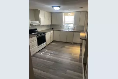 411 E Main Street, Whitesboro, TX 76273 - Photo 2