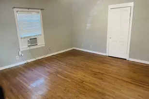 411 E Main St, Whitesboro, TX 76273 - Photo 4