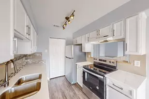 2240 Tarpley Rd, Carrollton, TX 75006 - Photo 6