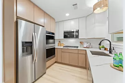 9056 Berkshire Drive, Frisco, TX 75033 - Photo 10