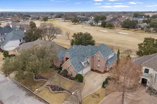 916 Riviera Dr, Mansfield, TX 76063 - Photo 2