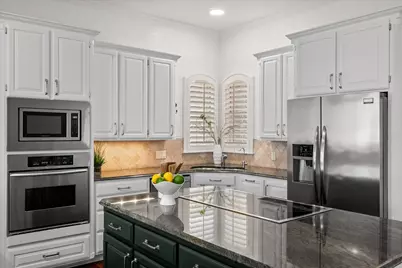 916 Riviera Drive, Mansfield, TX 76063 - Photo 14