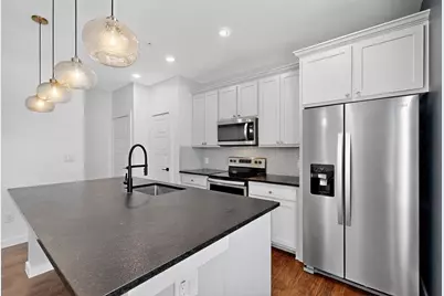 800 S Welch Street #102, Denton, TX 76201 - Photo 2