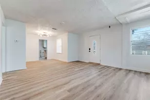 3455 Kellogg Ave, Dallas, TX 75216 - Photo 6