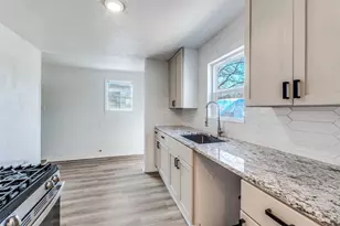 3455 Kellogg Ave, Dallas, TX 75216 - Photo 10