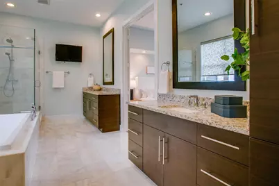 381 E Greenbriar Lane #804, Dallas, TX 75203 - Photo 22