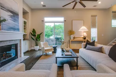 381 E Greenbriar Lane #804, Dallas, TX 75203 - Photo 4