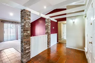 7717 El Padre Ln, Dallas, TX 75248 - Photo 4