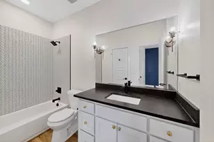 800 S Welch St, Denton, TX 76201 - Photo 8