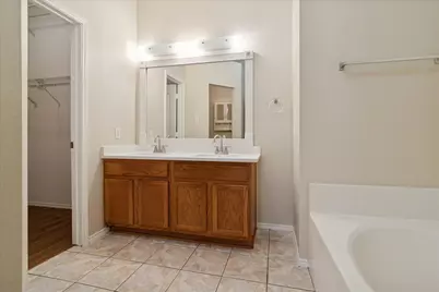 2060 Falls Creek Drive, Little Elm, TX 75068 - Photo 16