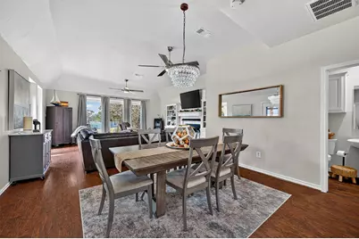 100 Mohawk Cove, Lake Kiowa, TX 76240 - Photo 16